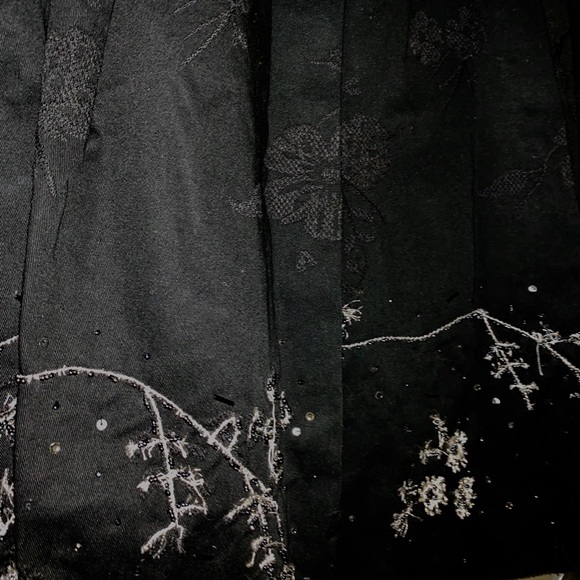 alice + olivia Black Brocade Beaded Skirt - M - Picture 4 of 5